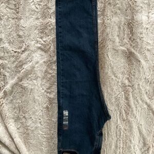 Brand new mens Levi’s 505 Regular Jeans, size 40 x 32.